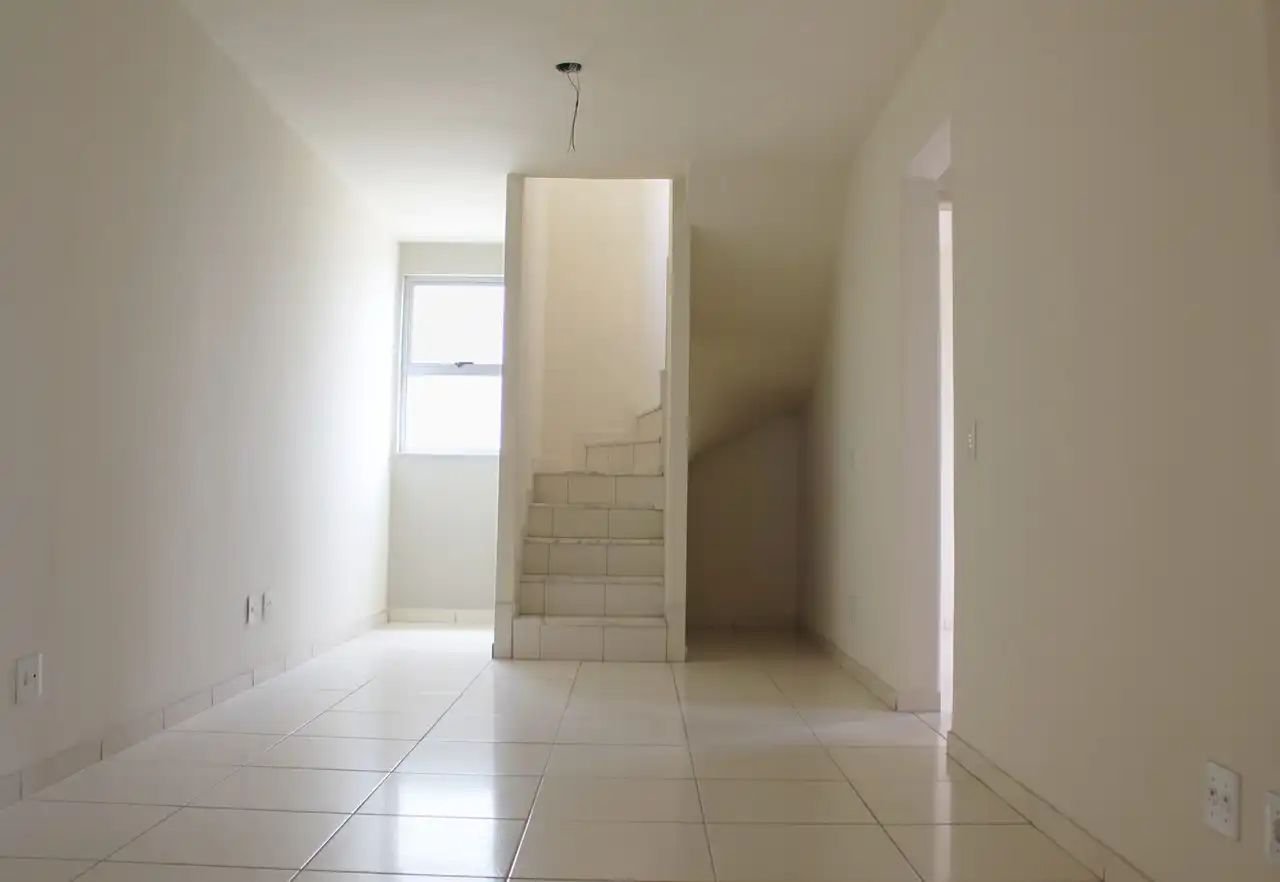 Revenda Imóveis MG - Apartamento 2 quartos - B. João Pinheiro - Condomínio Los Angeles_Cobertura-2