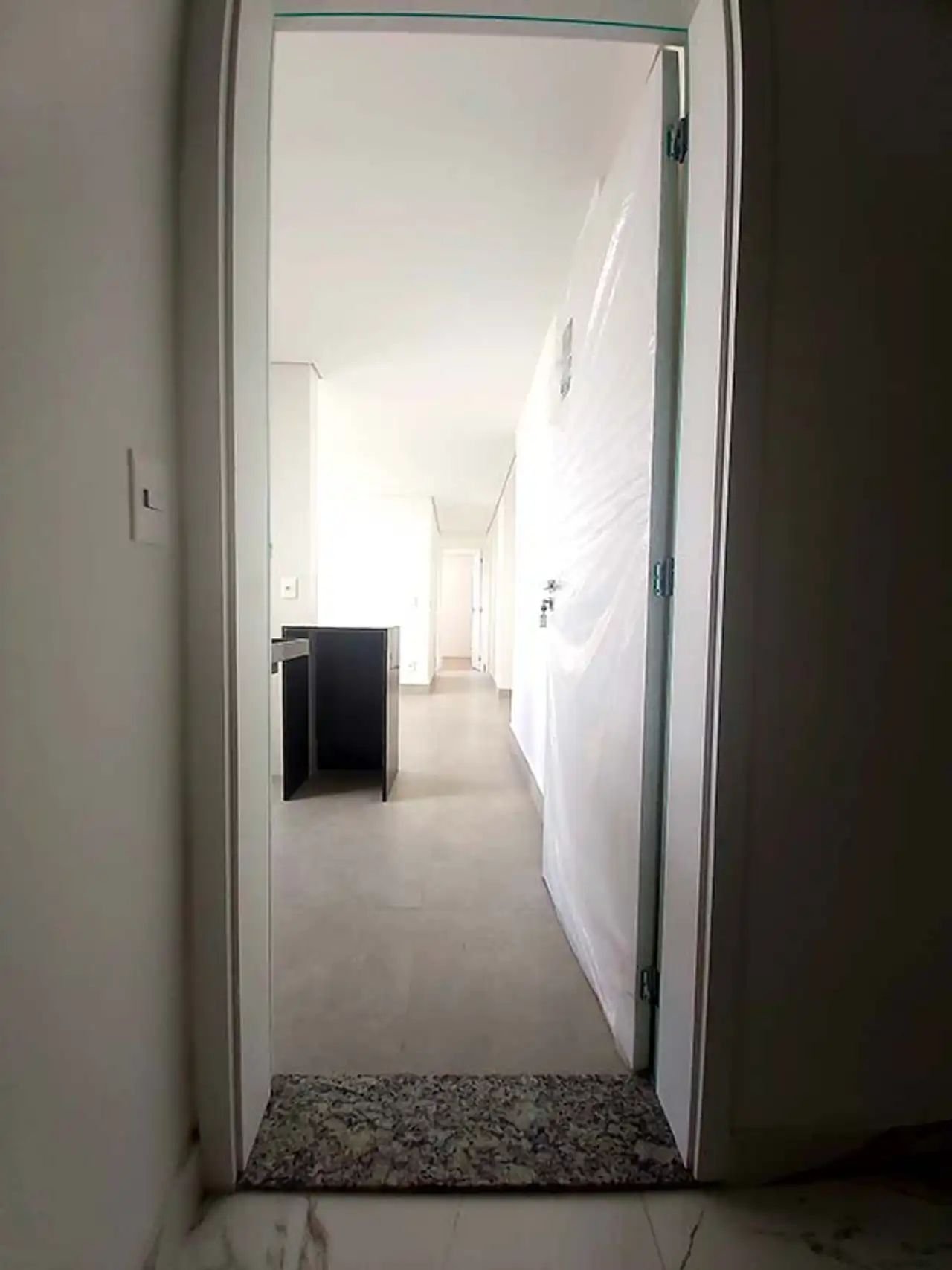 Revenda Imoveis MG - Apartamentos de 2 e 3 Quartos no Sagrada Familia - Vistas - Entrada_cobertura_duplex